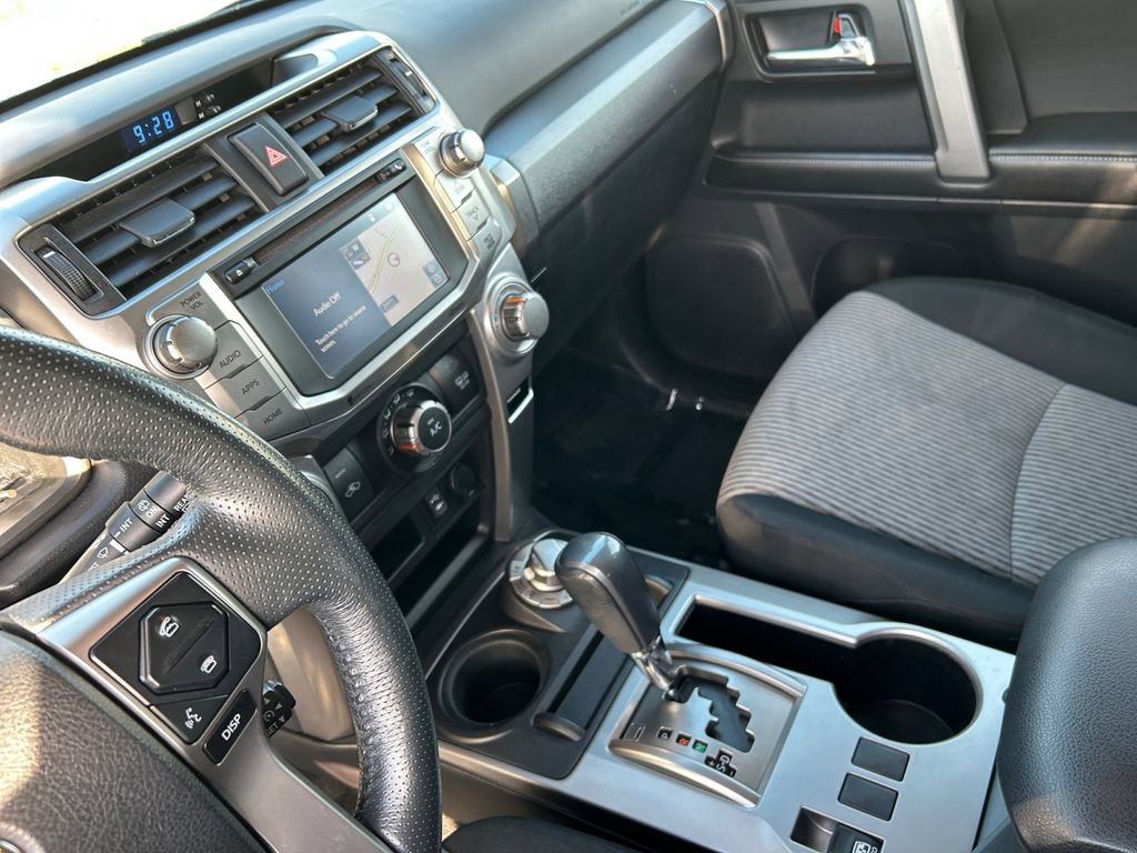 Used 2015 Toyota 4Runner SR5 image 20