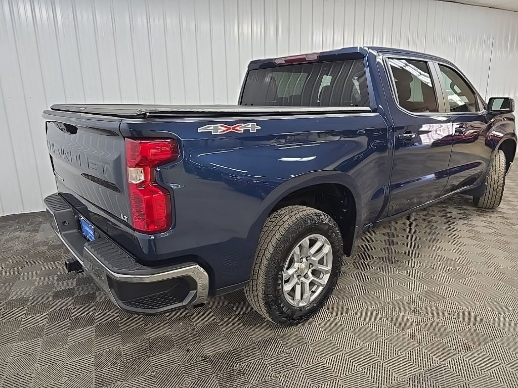 Used 2023 Chevrolet Silverado 1500 LT image 10
