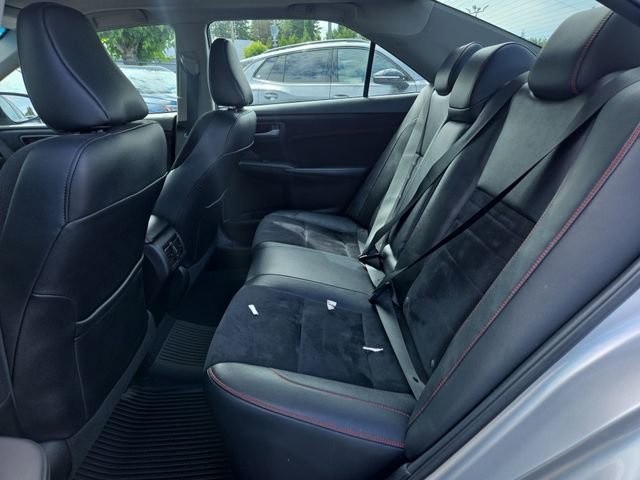 Used 2016 Toyota Camry XSE w/ Moonroof Package FWD image 11