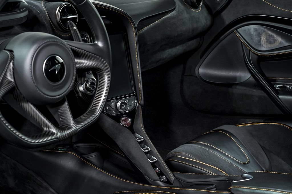 Used 2020 McLaren 720S Performance RWD image 20