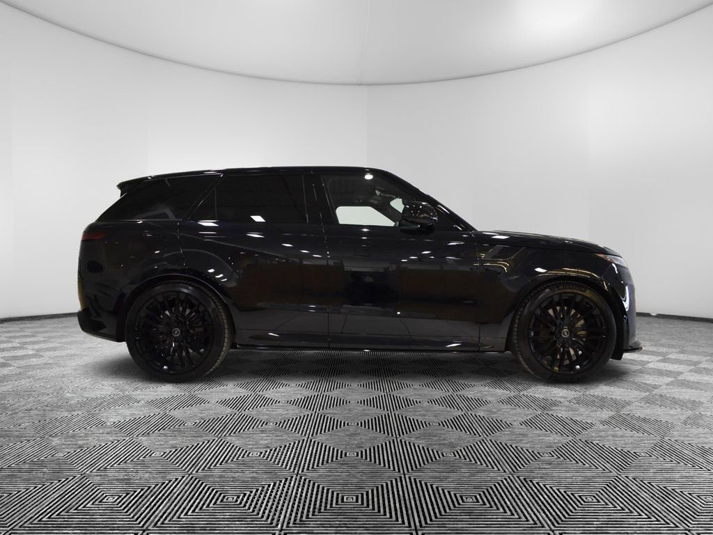 Used 2025 Land Rover Range Rover Sport SV Edition Two image 6