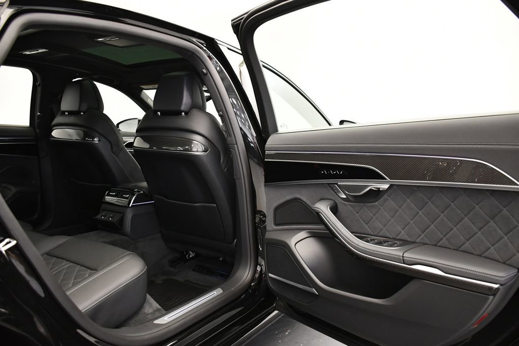 Used 2025 Audi S8 image 49