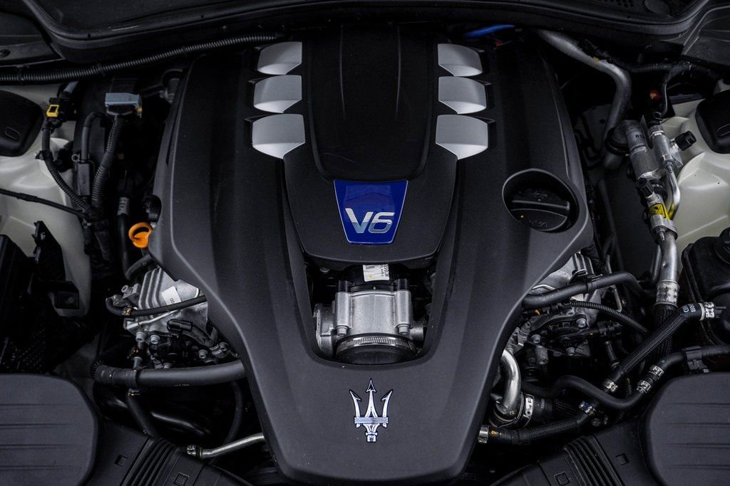 Used 2019 Maserati Quattroporte S Q4 image 28