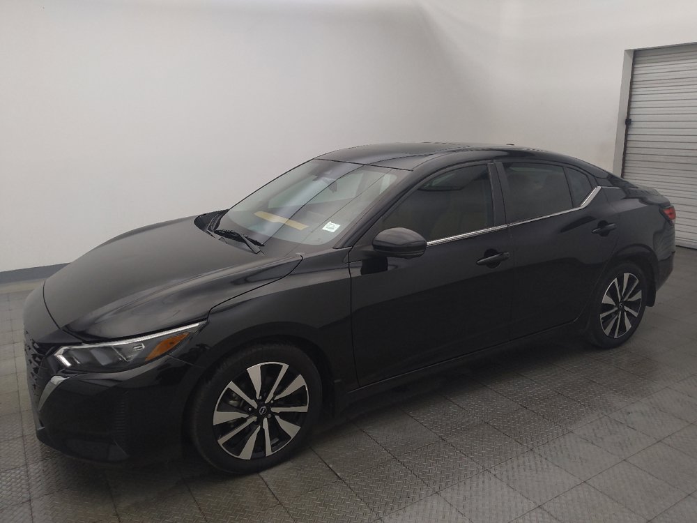 Used 2024 Nissan Sentra SV w/ SV Premium Package FWD image 2