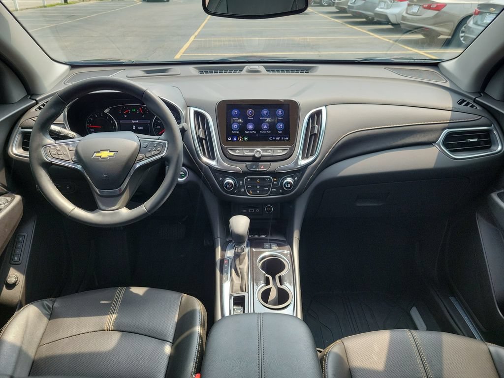 Used 2024 Chevrolet Equinox Premier AWD/4WD image 13