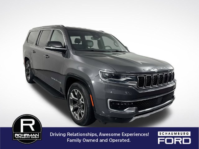 Used 2024 Jeep Wagoneer L Series III w/ Flexible Seating Group AWD/4WD image 3