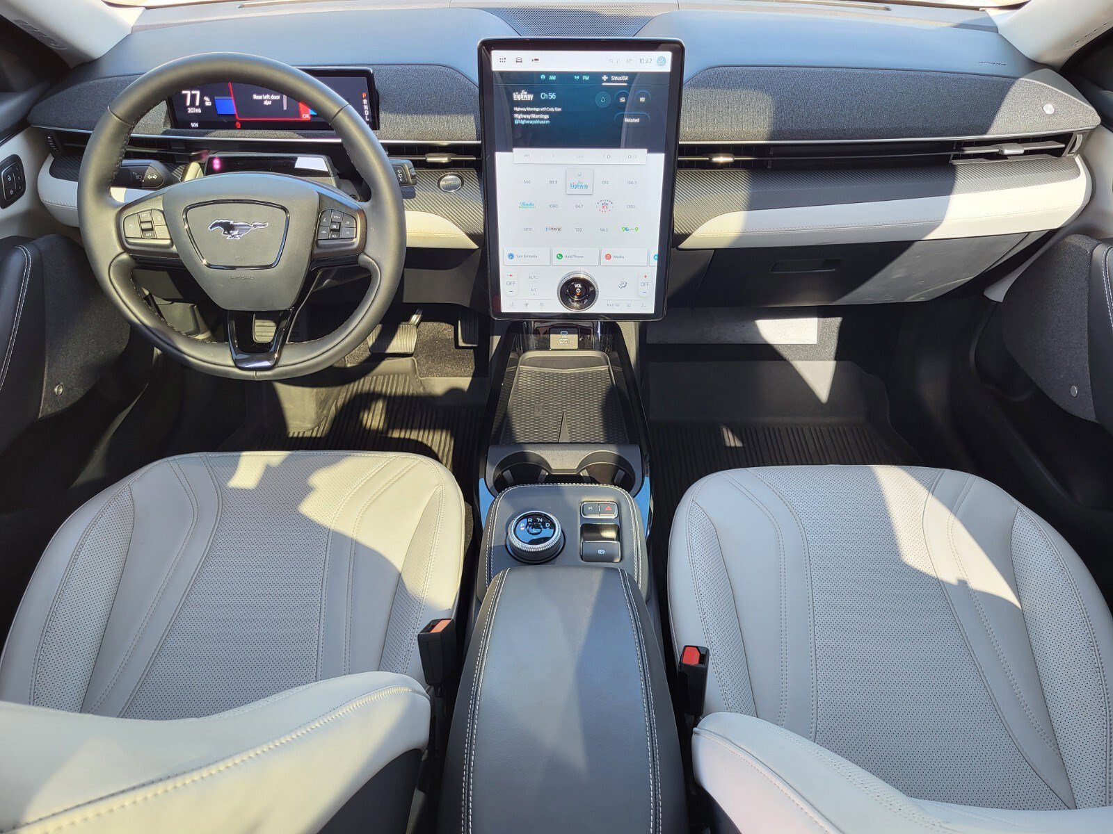 Certified 2024 Ford Mustang Mach-E Premium image 13