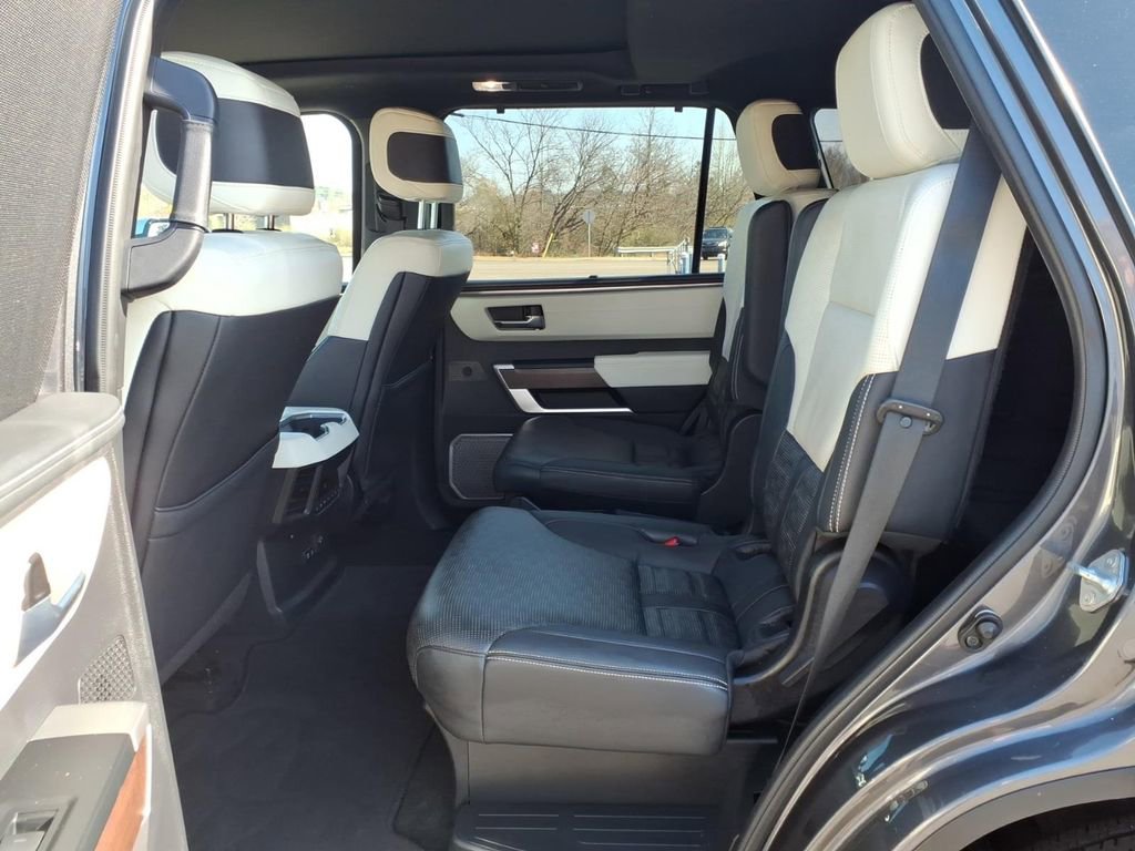 Used 2023 Toyota Sequoia Capstone image 6