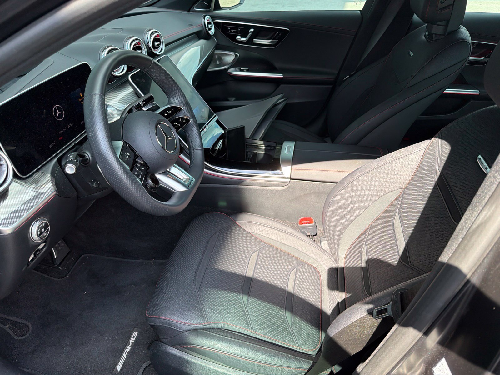 Used 2025 Mercedes-Benz C 43 AMG 4MATIC Sedan image 9
