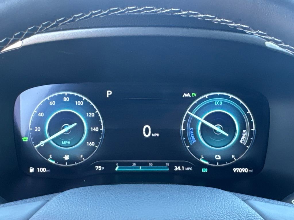 Used 2022 Hyundai Santa Fe SEL Premium image 25