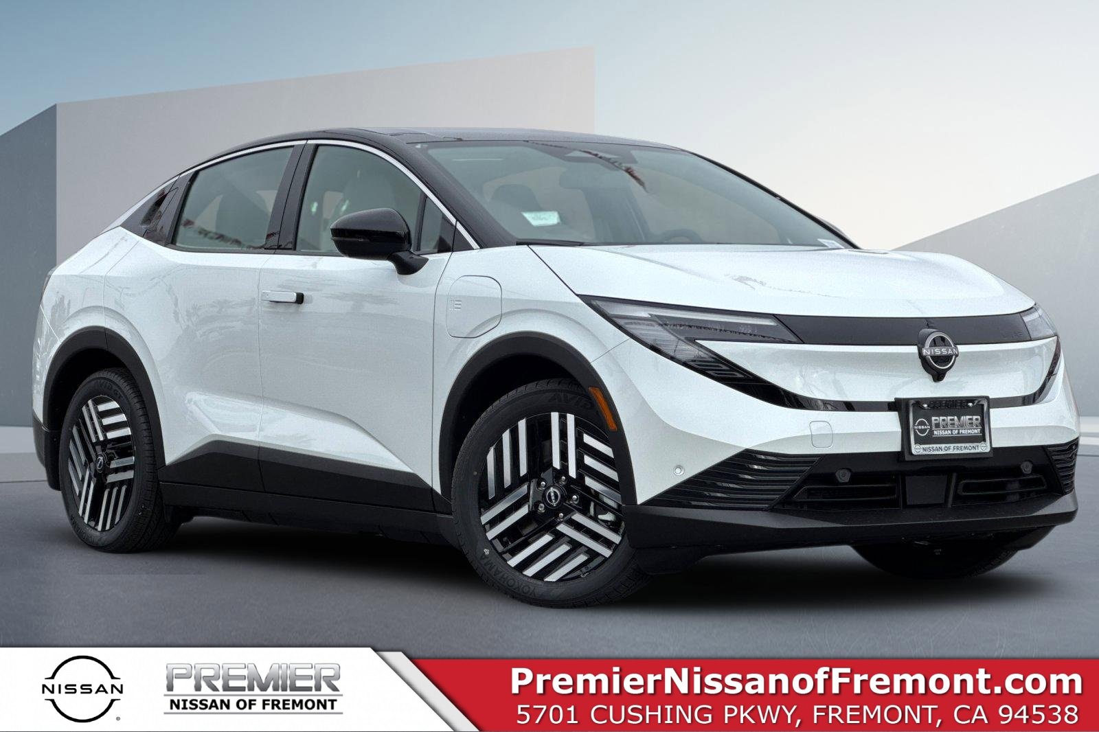 New 2026 Nissan Leaf SV+ w/ Illuminated Package