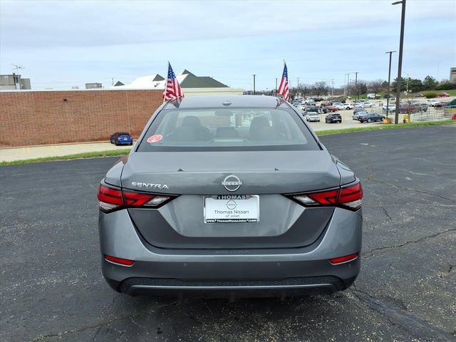 Certified 2025 Nissan Sentra SV w/ Trunk Package image 6