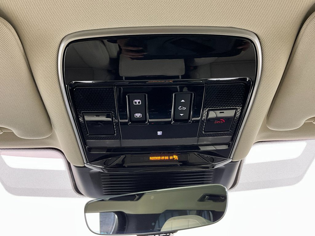 Certified 2023 Land Rover Range Rover SE image 13