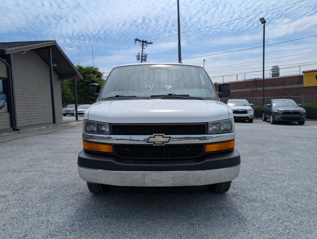 Used 2014 Chevrolet Express 2500 LT w/ LT Preferred Equipment Group RWD image 2