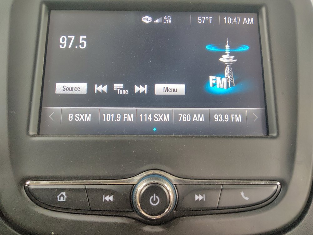 Used 2018 Chevrolet Equinox LT FWD image 25