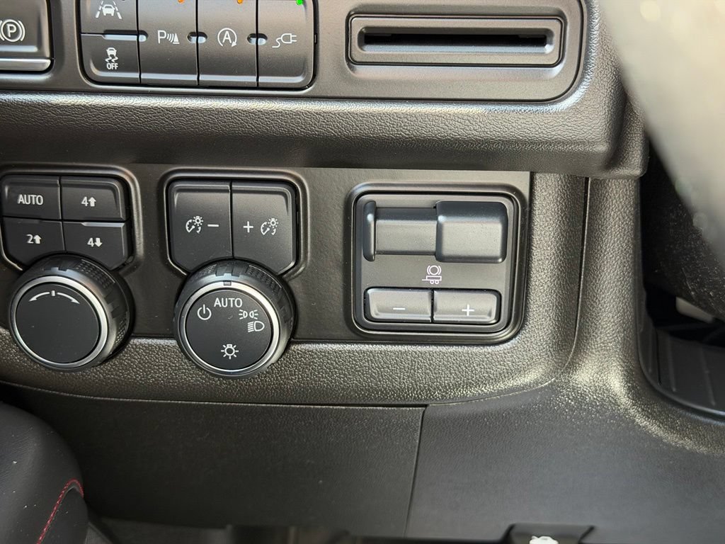 Used 2021 Chevrolet Tahoe RST AWD/4WD image 18