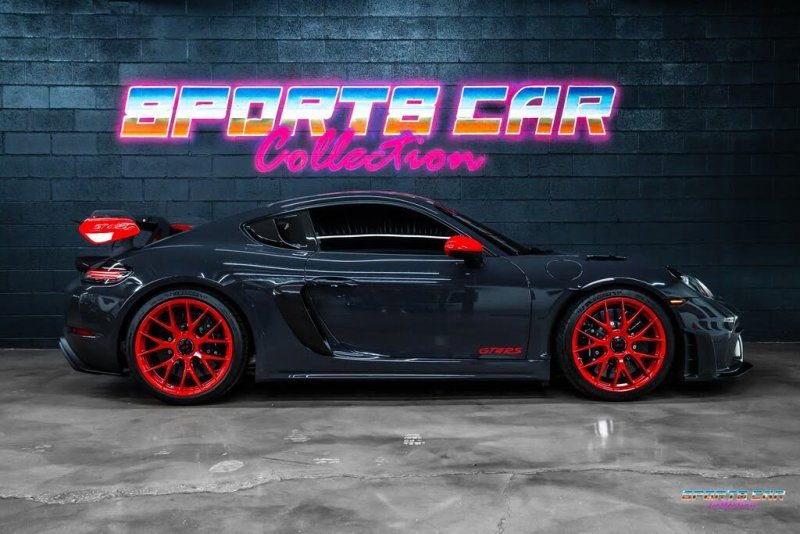 Used 2023 Porsche 718 Cayman GT4 RS image 4