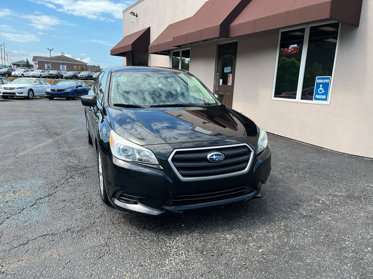 Used 2017 Subaru Legacy 2.5i w/ Alloy Wheel Package AWD/4WD image 2