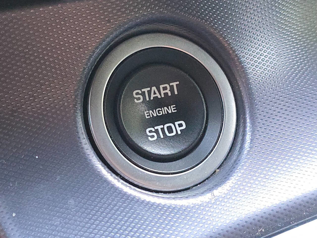 Used 2019 Jaguar F-TYPE P300 2dr Coupe image 7