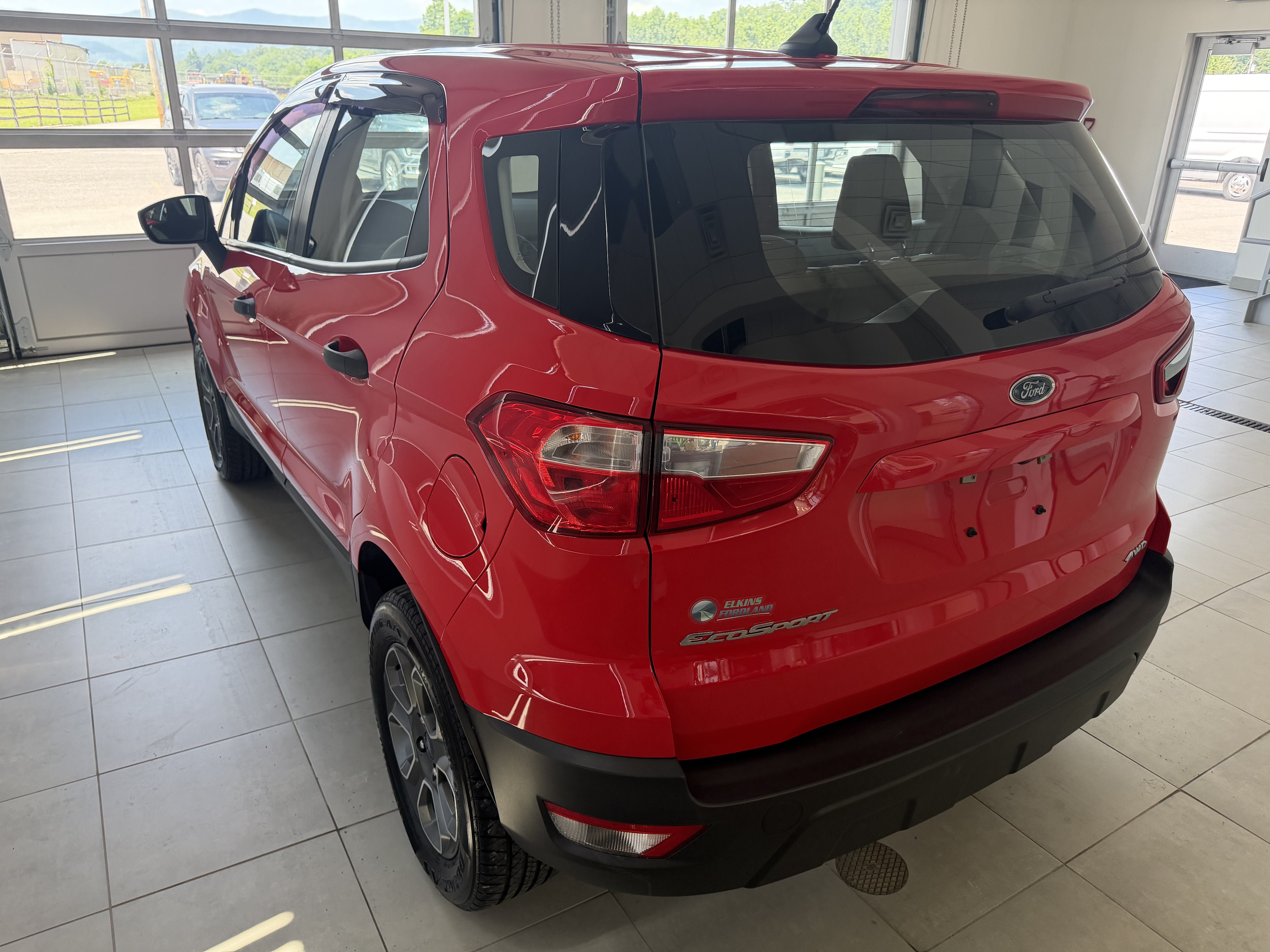 Used 2021 Ford EcoSport S AWD/4WD image 4