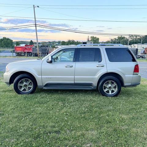 Used 2004 Lincoln Aviator Luxury AWD/4WD image 5