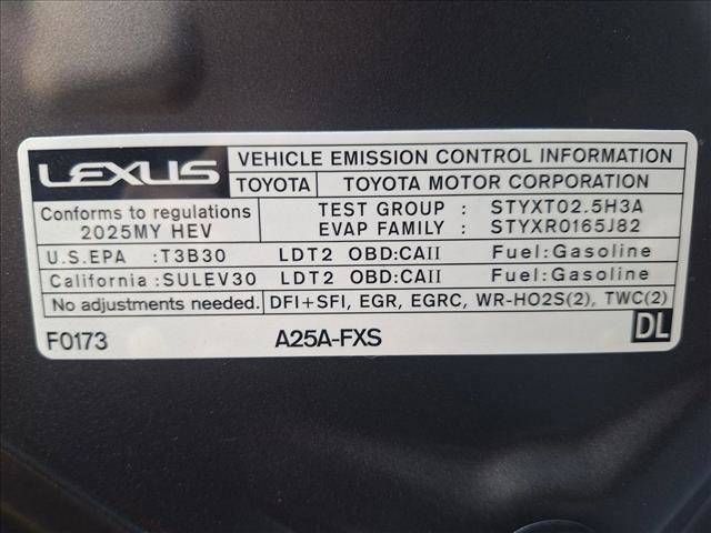 Used 2025 Lexus RX 350h w/ Convenience Package image 18