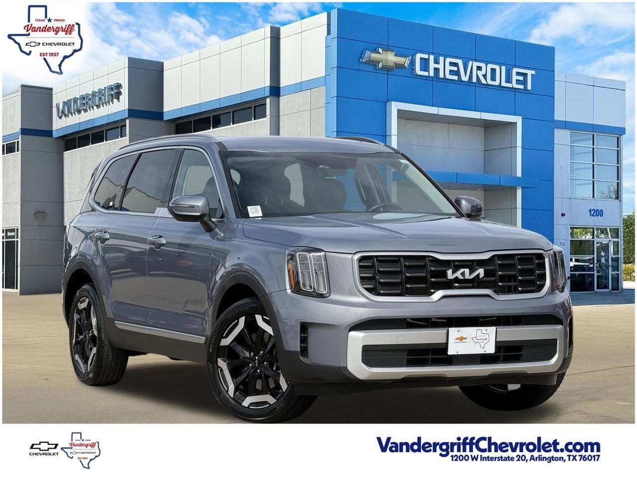 Used 2025 Kia Telluride S FWD image 1