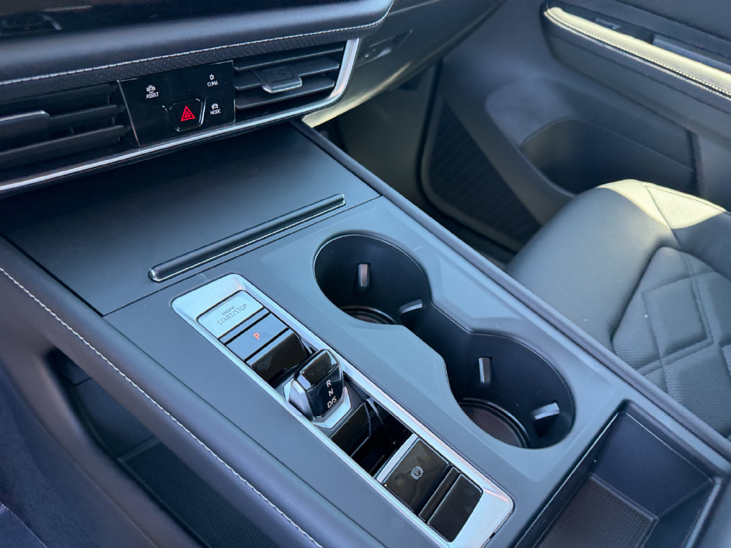New 2026 Volkswagen Atlas SE FWD image 21