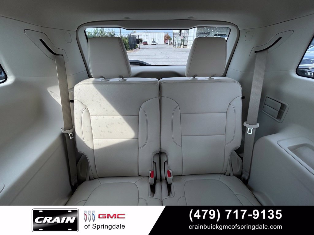 Used 2023 GMC Acadia Denali w/ Denali Ultimate Package FWD image 26