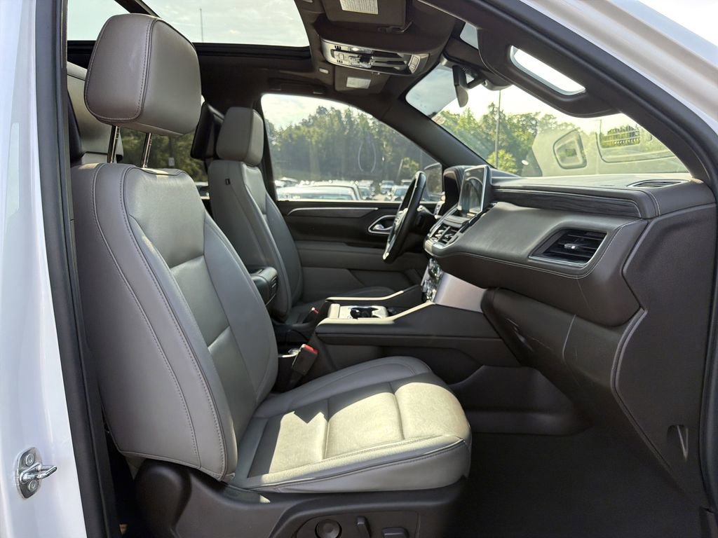 Used 2021 GMC Yukon SLT w/ SLT Premium Package AWD/4WD image 19