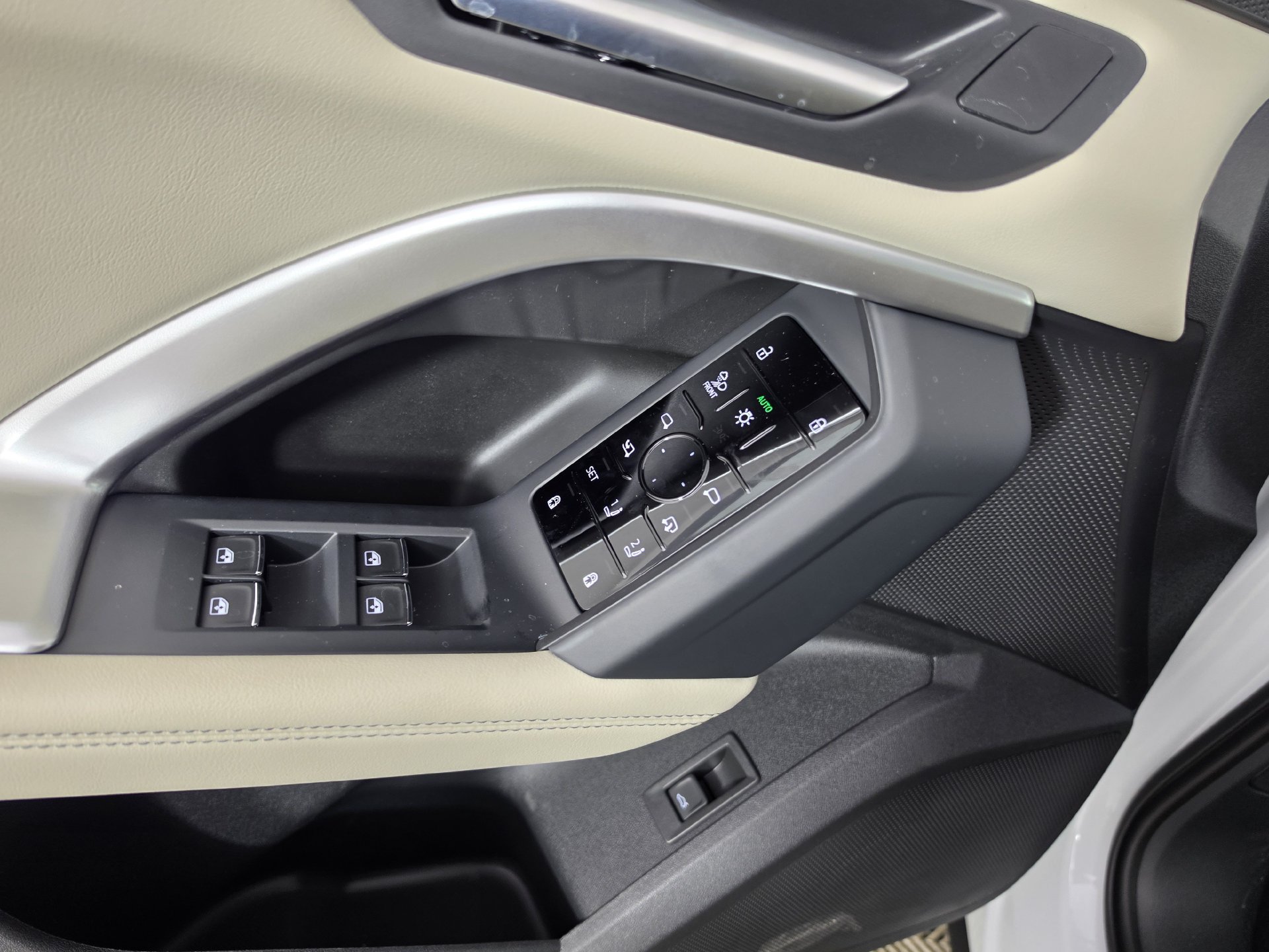 New 2026 Audi Q5 Prestige AWD/4WD image 12