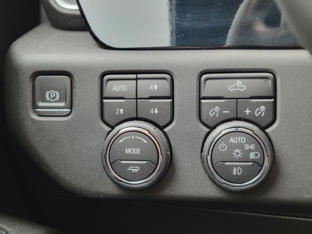 Used 2023 Chevrolet Silverado 1500 RST AWD/4WD image 14