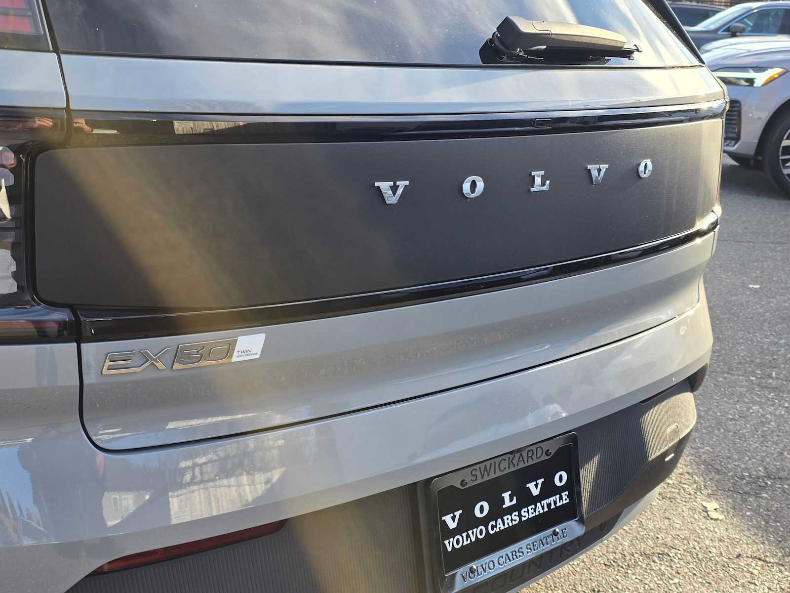 New 2026 Volvo EX30 Cross Country Ultra w/ Protection Package Premier AWD/4WD image 13