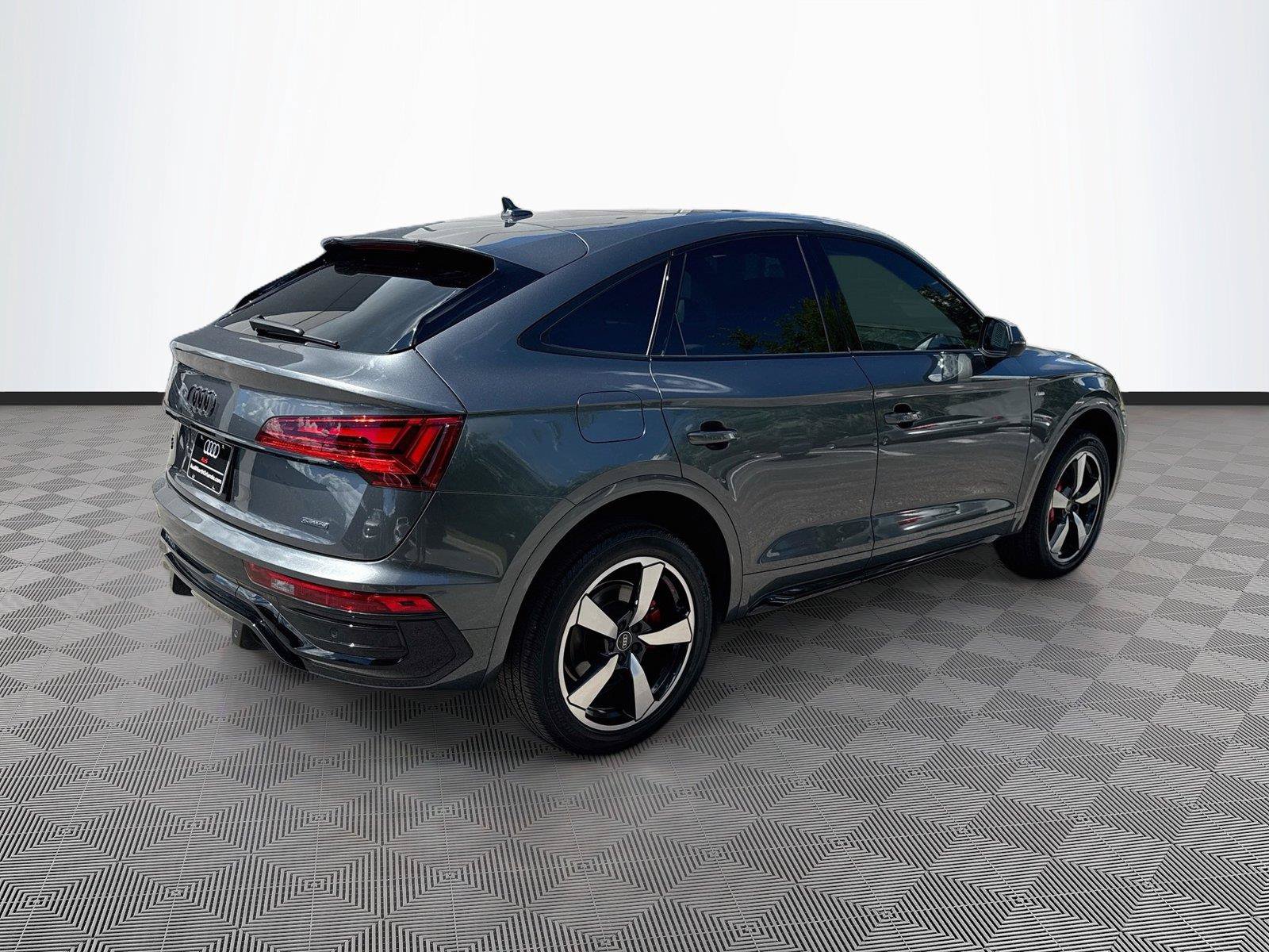 Certified 2024 Audi Q5 2.0T Premium Plus w/ Premium Plus Package AWD/4WD image 7