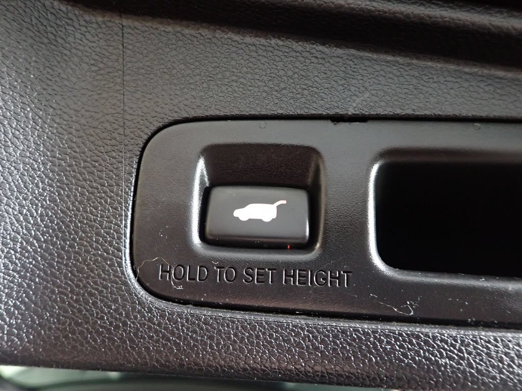 Used 2019 Honda CR-V EX-L image 17