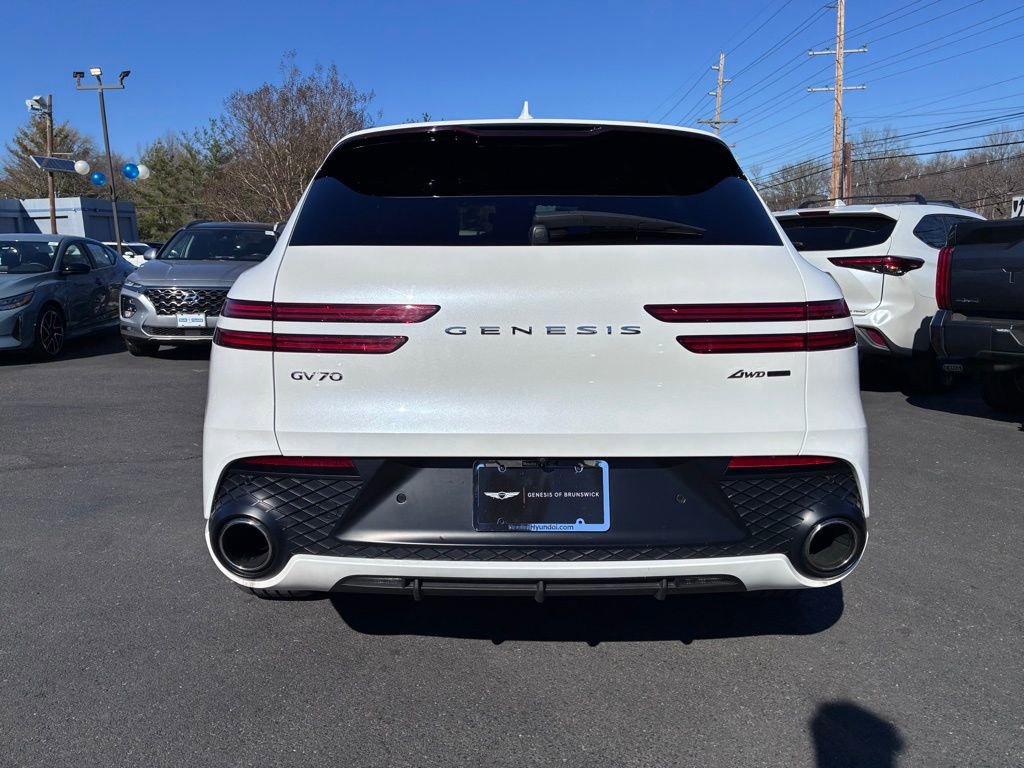 Used 2025 Genesis GV70 3.5T Sport w/ Sport Advanced Package image 6