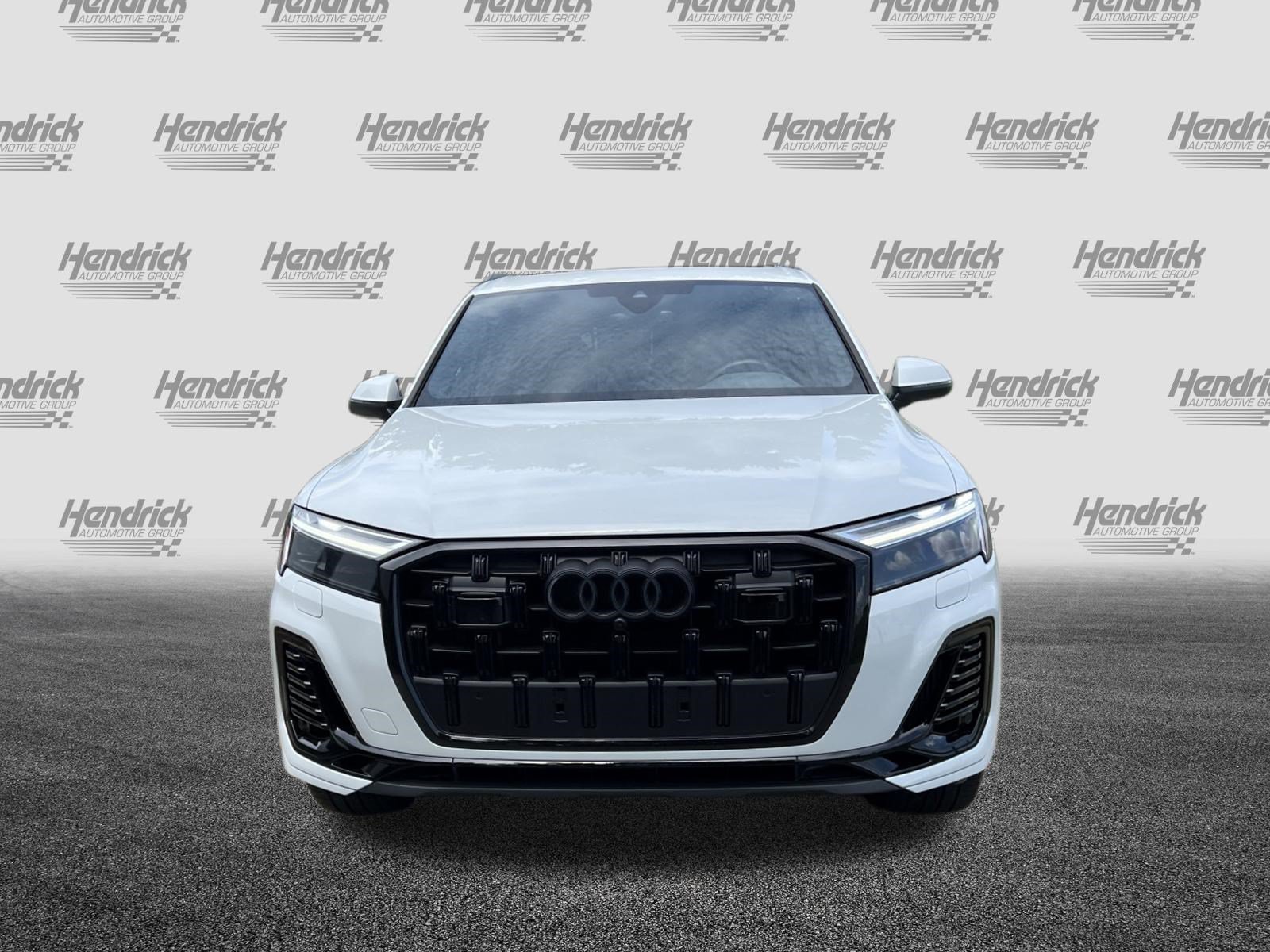 Used 2025 Audi Q7 3.0T Premium Plus AWD/4WD image 3