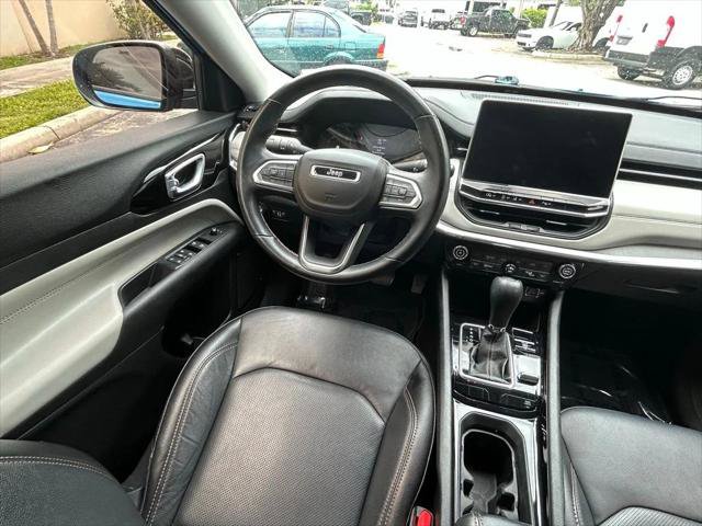 Certified 2022 Jeep Compass Limited AWD/4WD image 9
