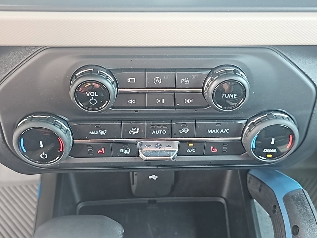 Used 2022 Ford Bronco Wildtrak image 21