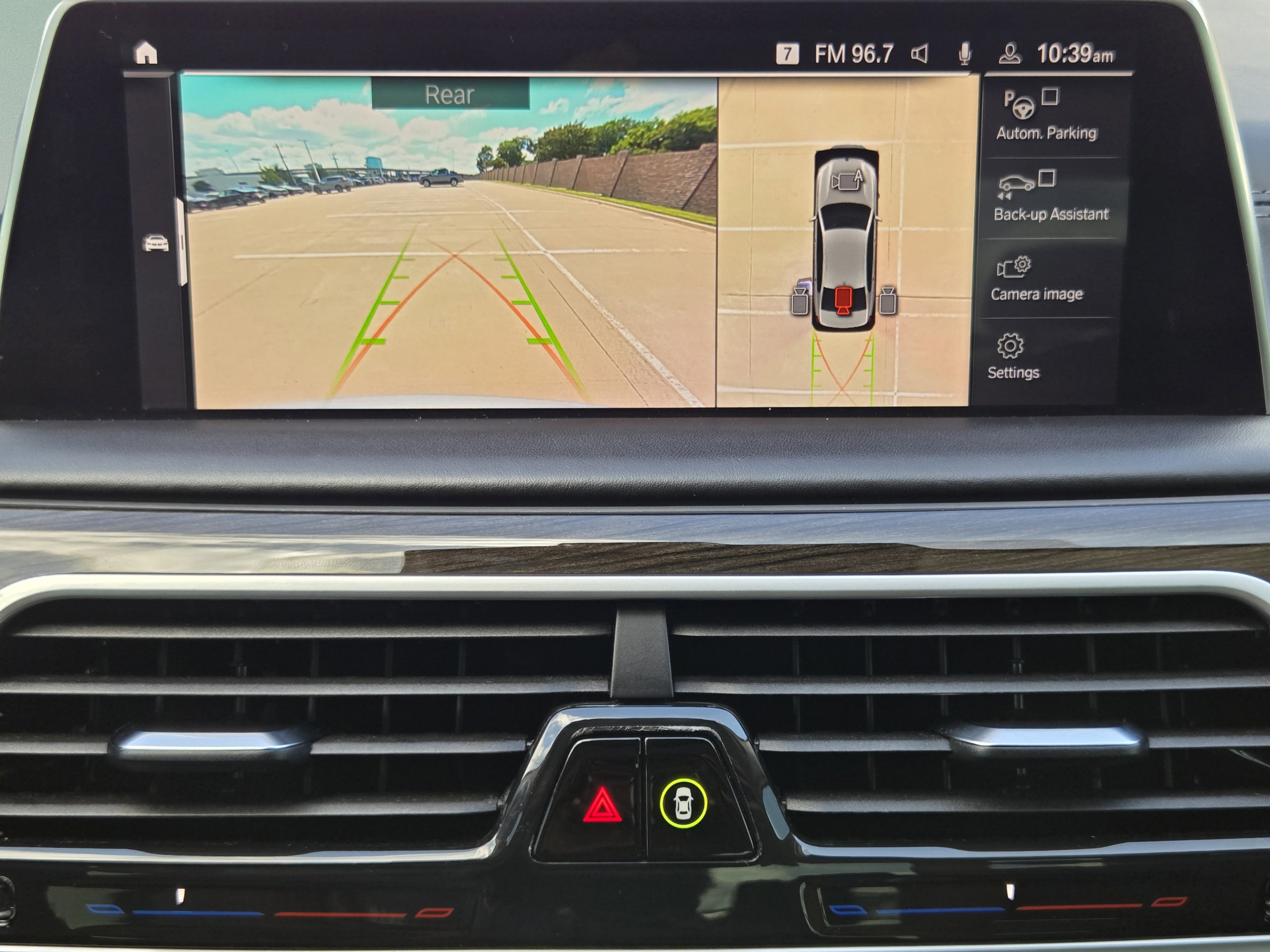 Used 2020 BMW 740i w/ Premium Package RWD image 14