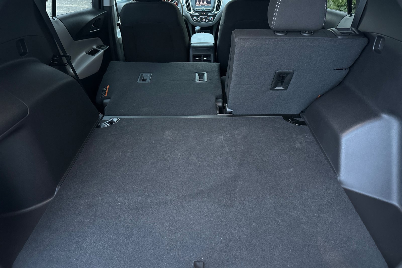 Used 2024 Chevrolet Equinox LS w/ LS Convenience Package image 18