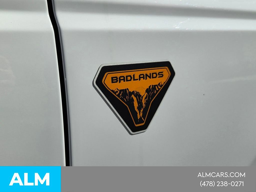 Used 2024 Ford Bronco Badlands image 28