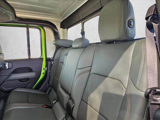 New 2025 Jeep Gladiator Mojave image 15