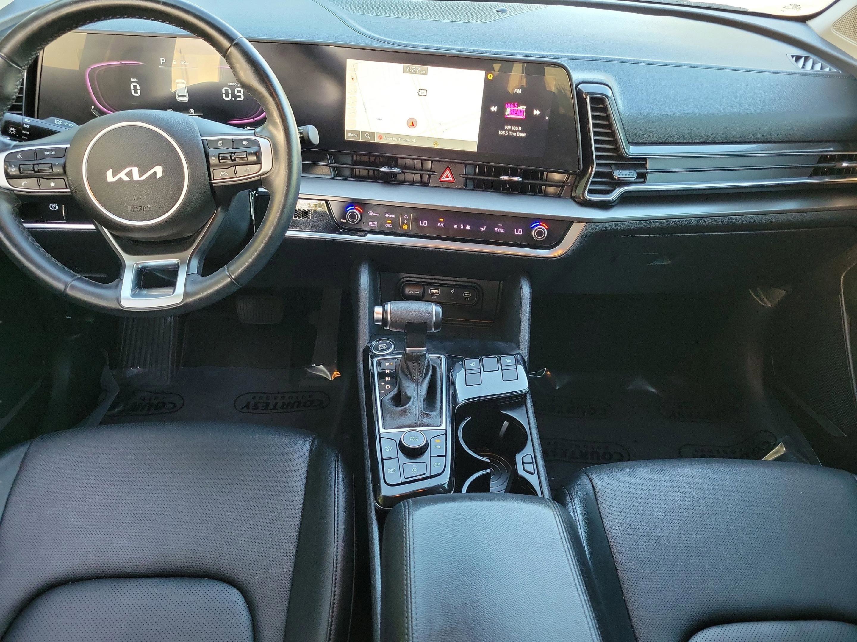 Certified 2023 Kia Sportage EX FWD image 11