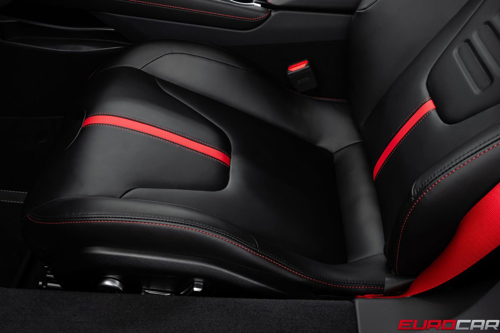 New 2026 Lotus Emira SE image 40