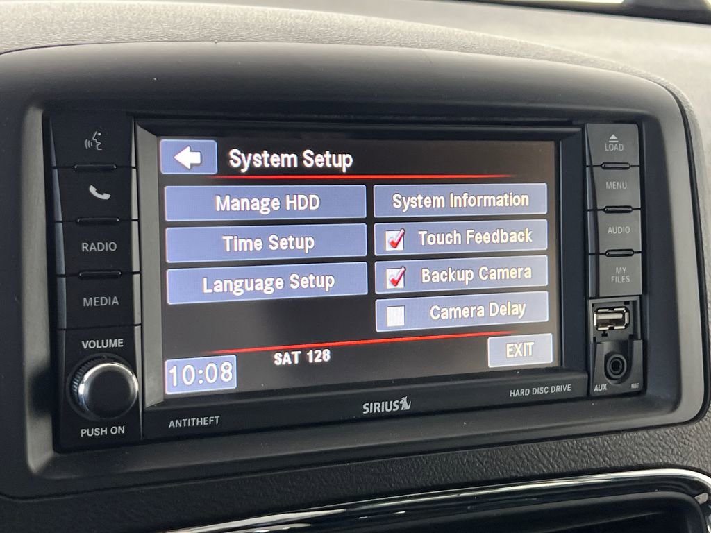 Used 2017 Dodge Grand Caravan SXT w/ Rear Park Assist Package FWD image 21