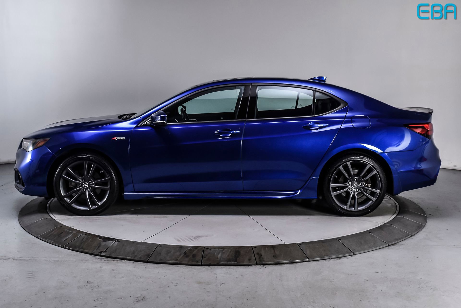 Used 2019 Acura TLX 3.5L Technology Pkg w/A-Spec P image 3