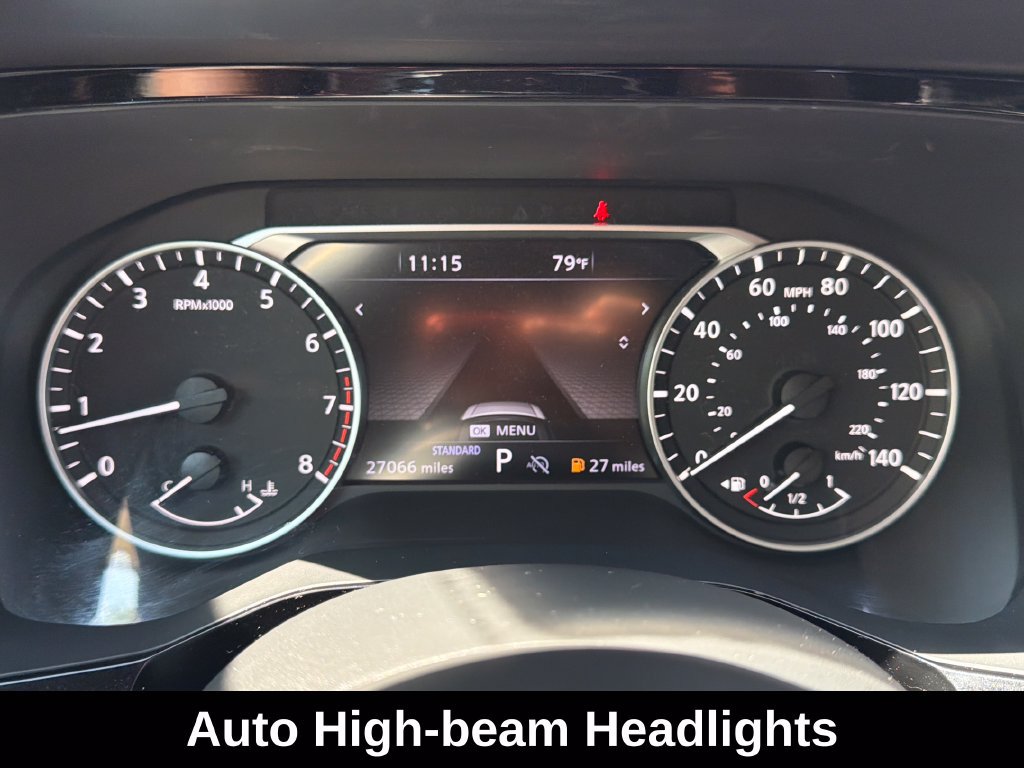 Used 2025 Nissan Pathfinder SL FWD image 18