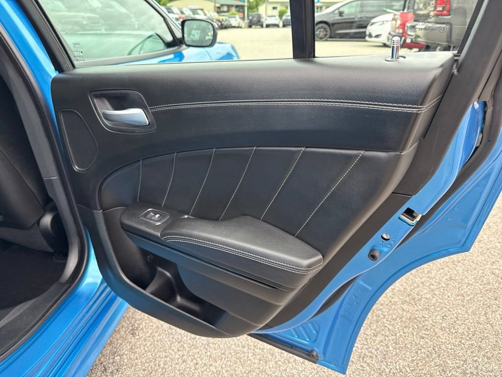 Used 2023 Dodge Charger Scat Pack w/ Daytona Edition Group RWD image 30