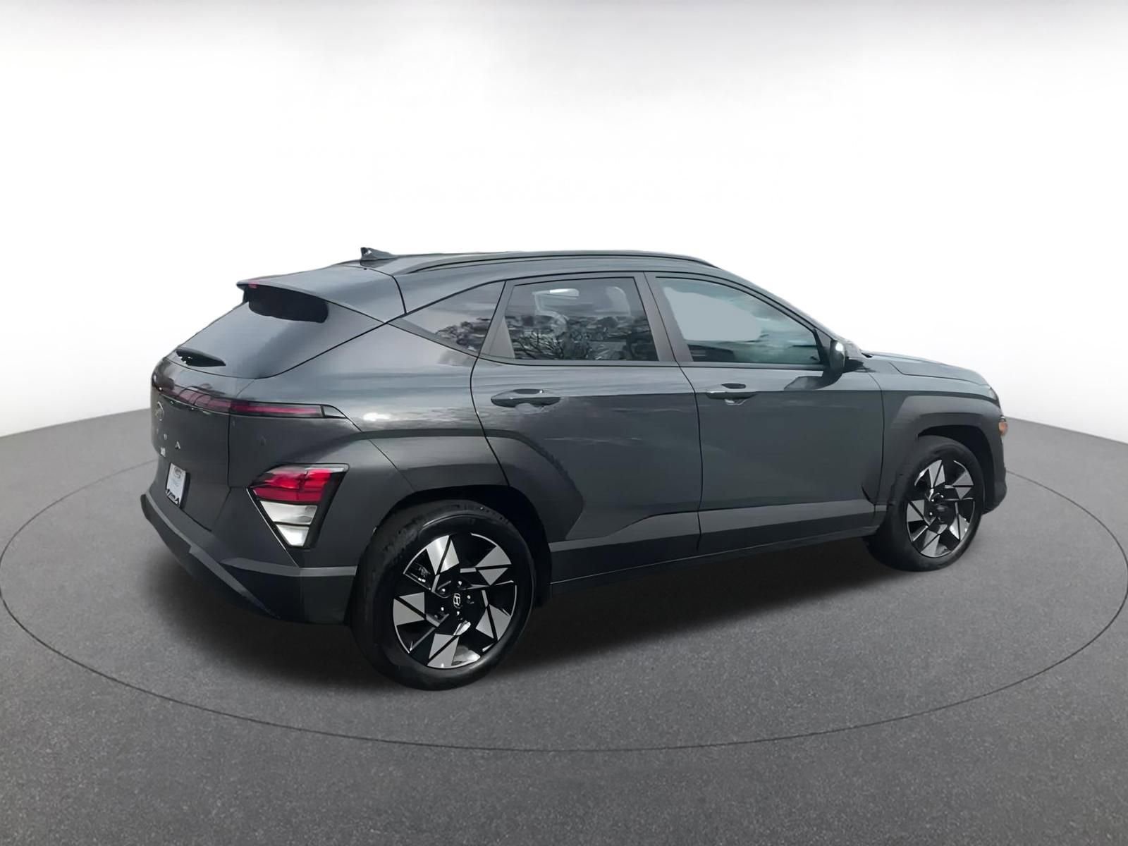 Used 2025 Hyundai Kona SEL image 15